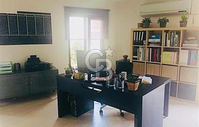 TARİHİ TÜNEL GEÇİDİ İŞ HANINDA 42 M2, 1+1 TERASLI MASRAFSIZ OFİS