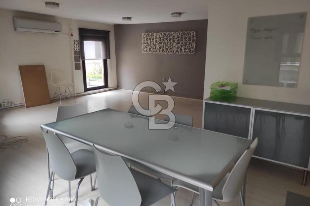 TARİHİ TÜNEL GEÇİDİ İŞ HANINDA 42 M2, 1+1 TERASLI MASRAFSIZ OFİS