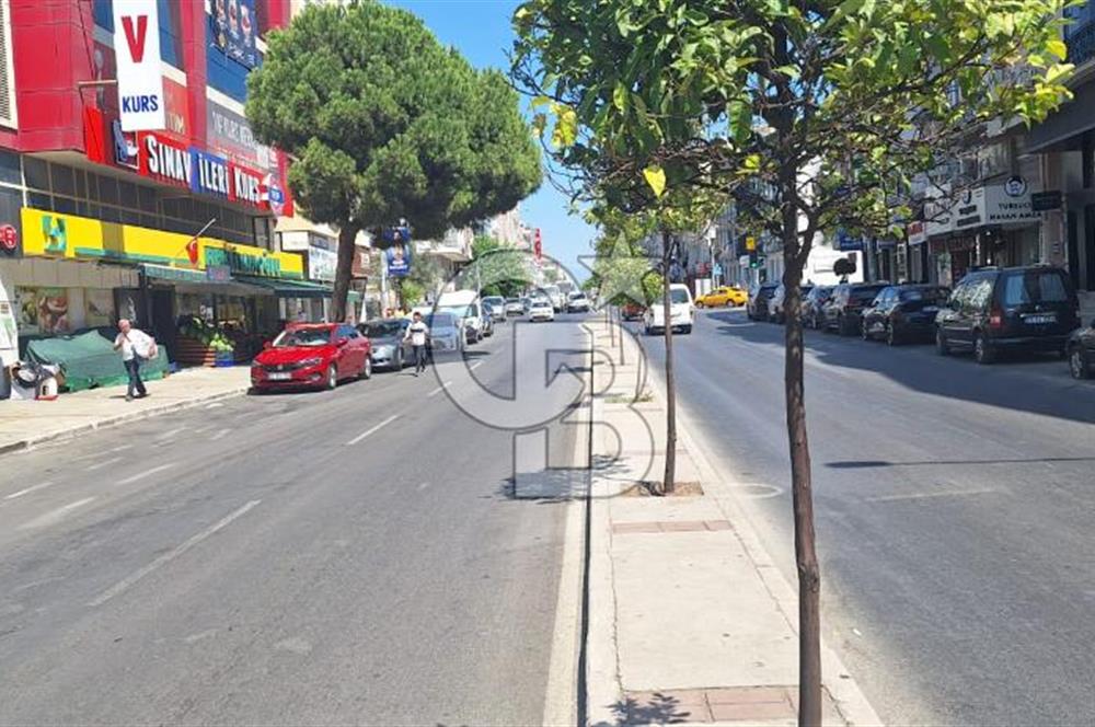 Narlıdere Narlı Mahallesi Mithatpaşa Caddesi'nde Satılık Dükkan