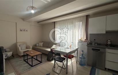 BORNOVA AVCILAR CADDE TERAS SATILIK 1+1