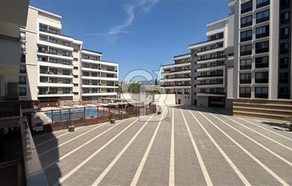 BORNOVA AVCILAR CADDE TERAS SATILIK 1+1