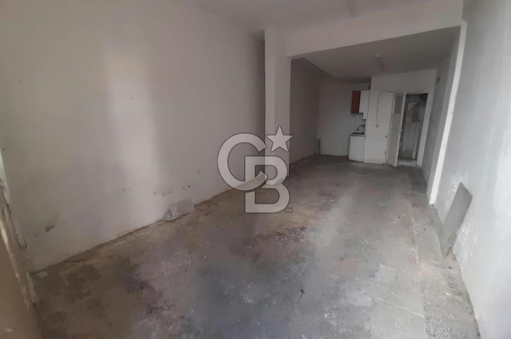 Balçova Onur Mah. Agora Karşı Sokağında 35 m² Fırsat Dükkan