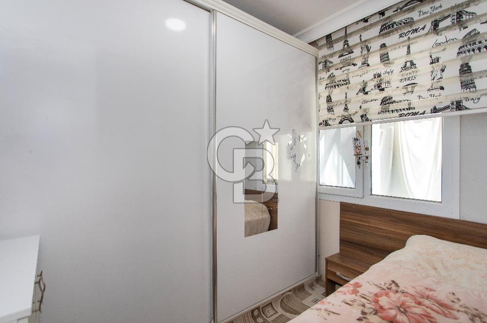 Yenifoça'da Satılık 2+1 Bahçe Katı Daire