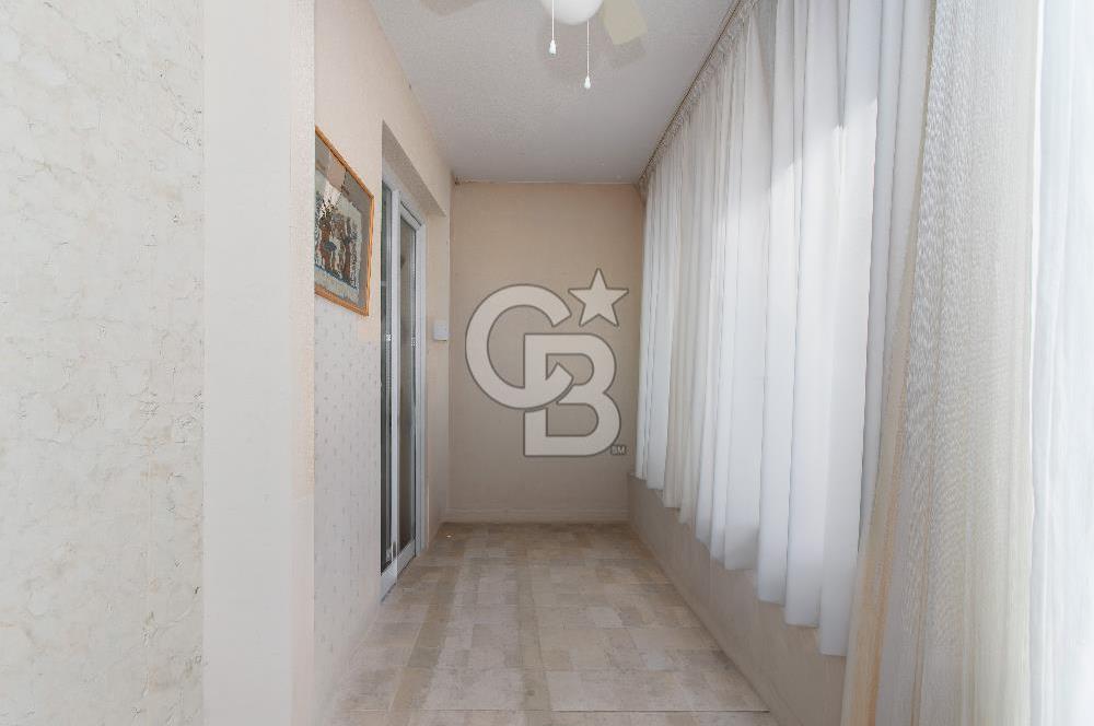 Yenifoça'da Satılık 2+1 Bahçe Katı Daire
