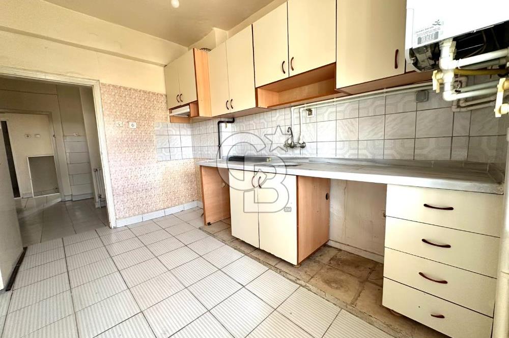 BİNKONUTLAR MAH. SATILIK 3+1 den 2+1’e DÖNÜŞTÜRÜLMÜŞ ARA KAT DAİRE