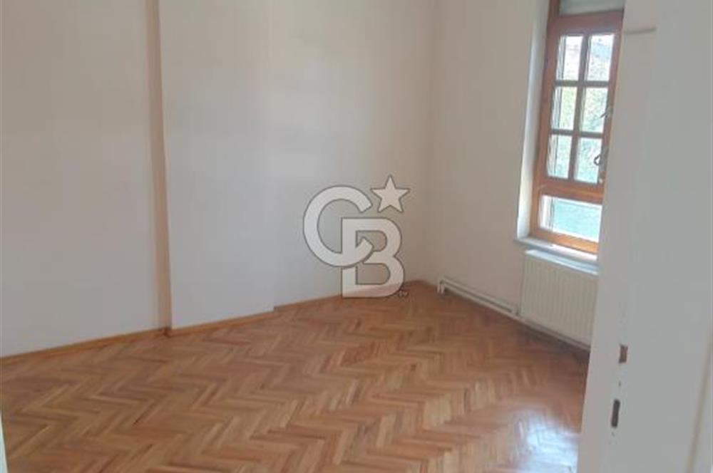 BALGAT ZİYABEY CADDESİ ÜZERİ SATILIK OFİS