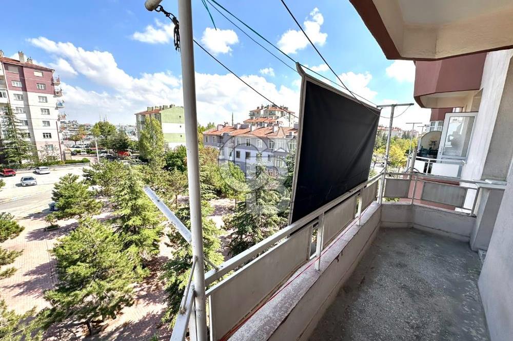 BİNKONUTLAR MAH. SATILIK 3+1 den 2+1’e DÖNÜŞTÜRÜLMÜŞ ARA KAT DAİRE