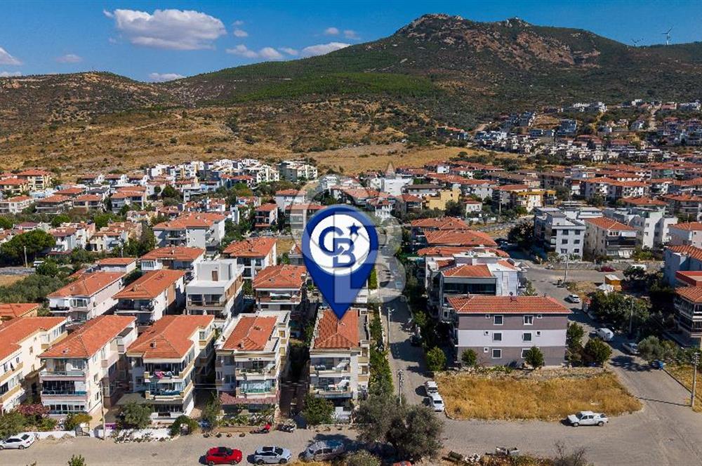 Yenifoça'da Satılık 2+1 Bahçe Katı Daire