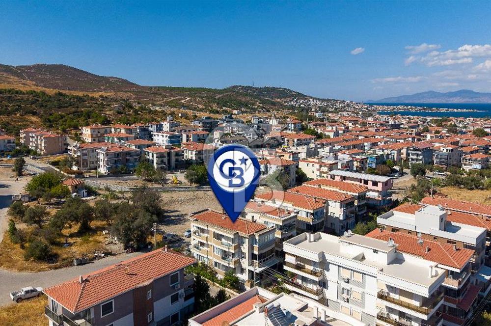 Yenifoça'da Satılık 2+1 Bahçe Katı Daire