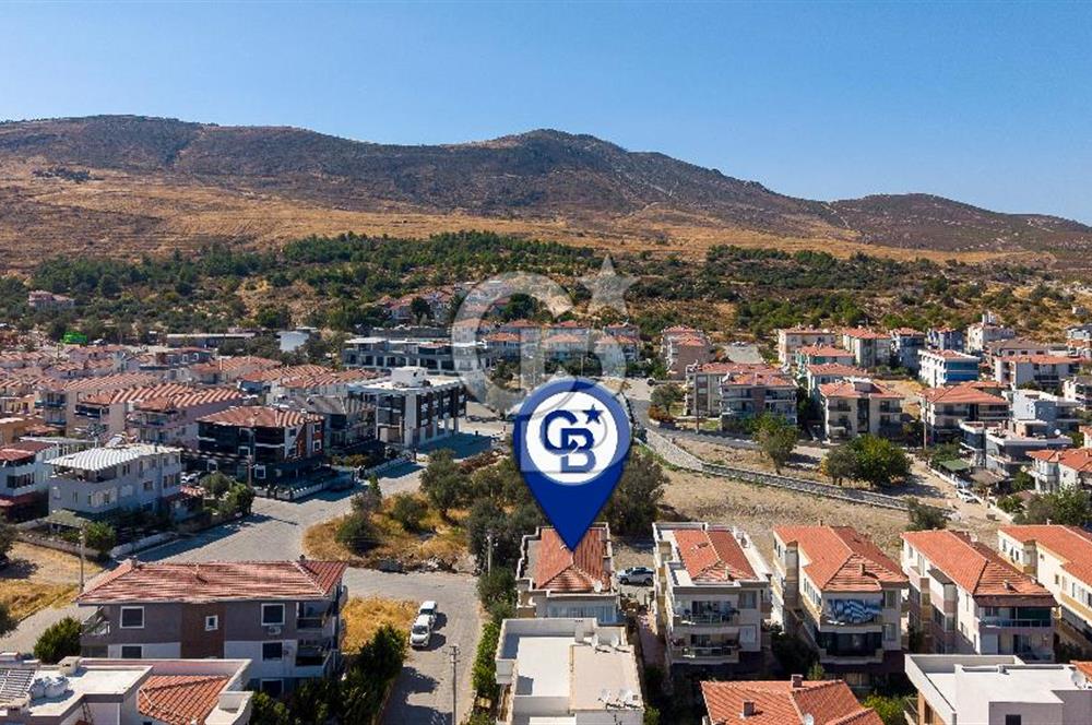 Yenifoça'da Satılık 2+1 Bahçe Katı Daire