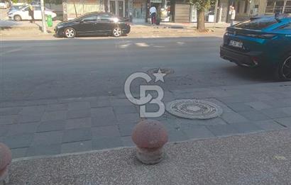 BALGAT ZİYABEY CADDESİ ÜZERİ SATILIK OFİS