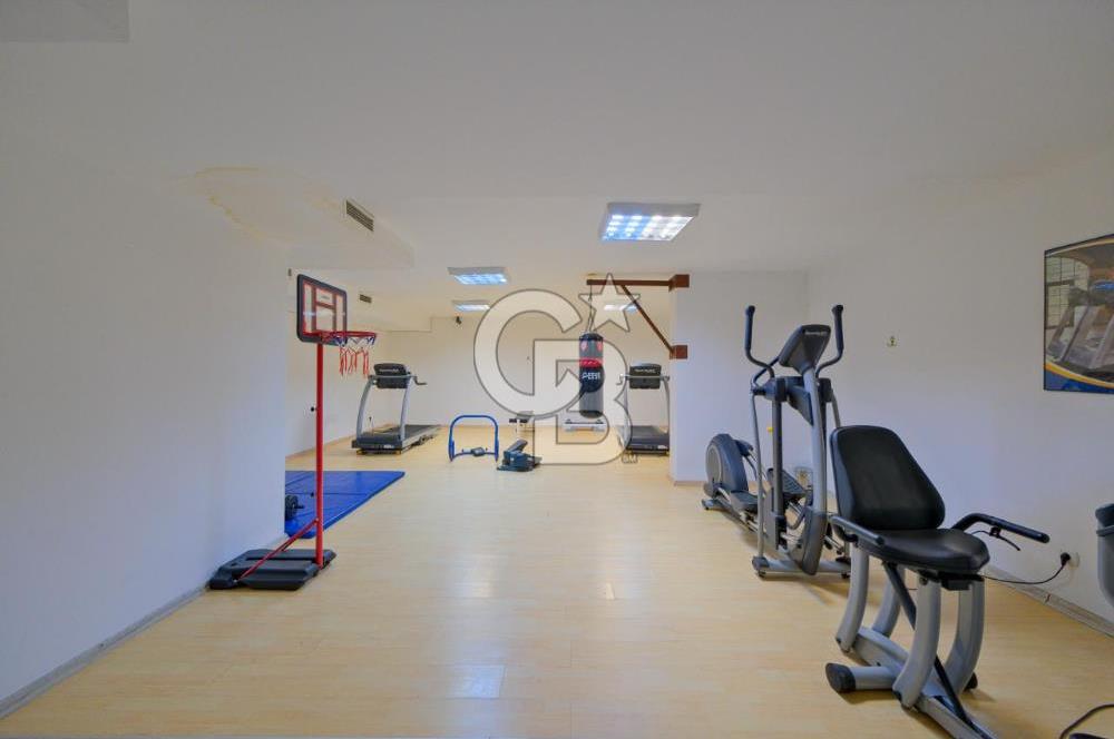 AKMERKEZİN KARŞISINDA,YATIRIMLIK 1+1