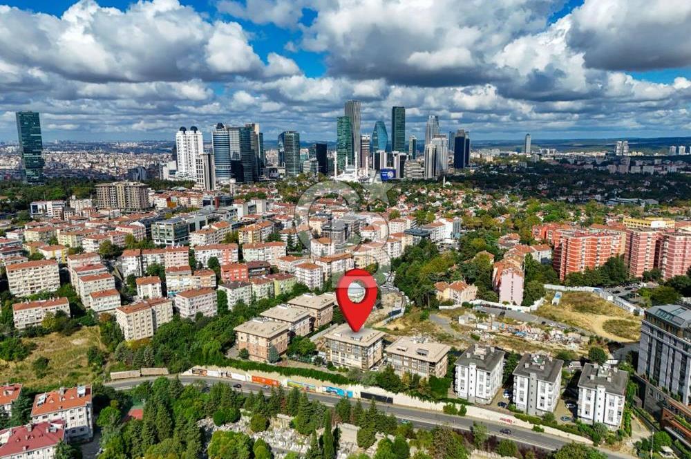 AKMERKEZİN KARŞISINDA,YATIRIMLIK 1+1