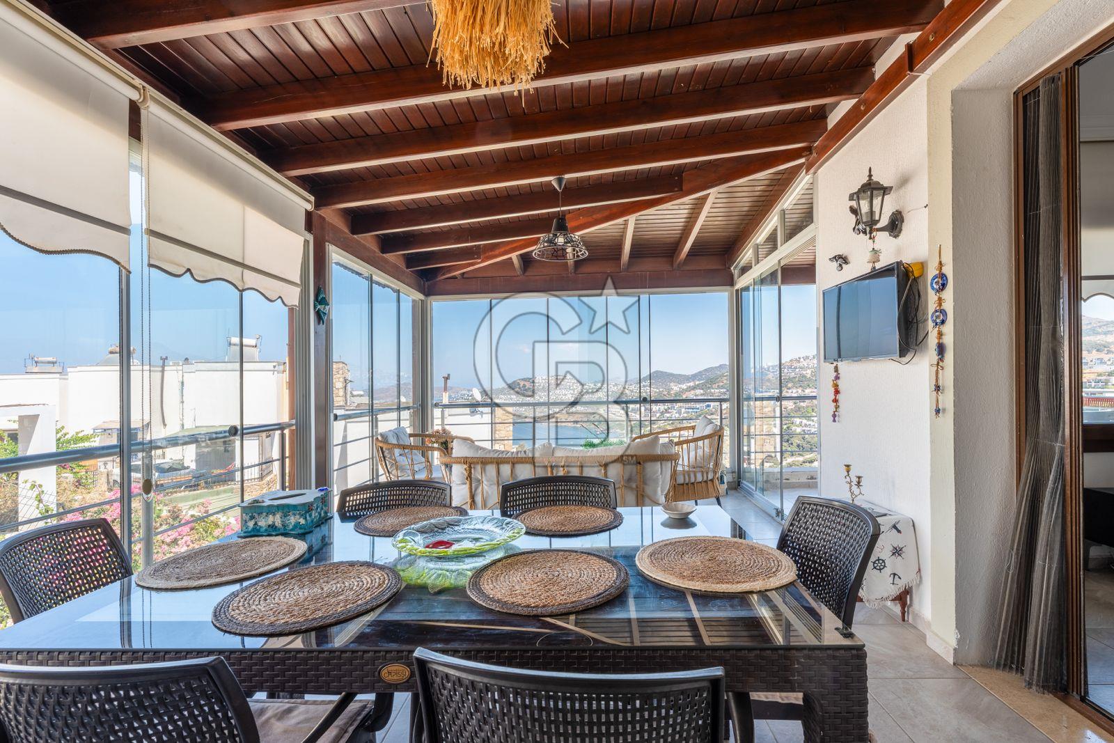 Bodrum Koyunbaba da Nezih bir sitede ortak havuzlu 2+1