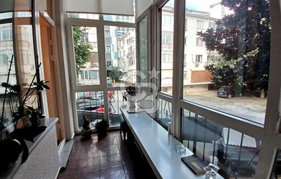 BAĞDAT CADDESİ CADDEBOSTAN İSKELE SOKAKTA SAHİLE 6.APARTMANDA 3+1 SATILIK DAİRE. 