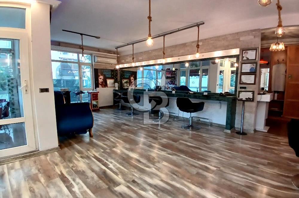 BAĞDAT CADDESİ CADDEBOSTAN İSKELE SOKAKTA SAHİLE 6.APARTMANDA 3+1 SATILIK DAİRE. 