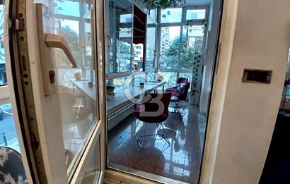 BAĞDAT CADDESİ CADDEBOSTAN İSKELE SOKAKTA SAHİLE 6.APARTMANDA 3+1 SATILIK DAİRE. 