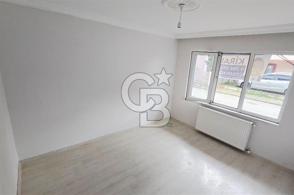 Mithatpaşa'da Diş Hekimliği Fakültesi Arkası AraKat Kiralık 2+1