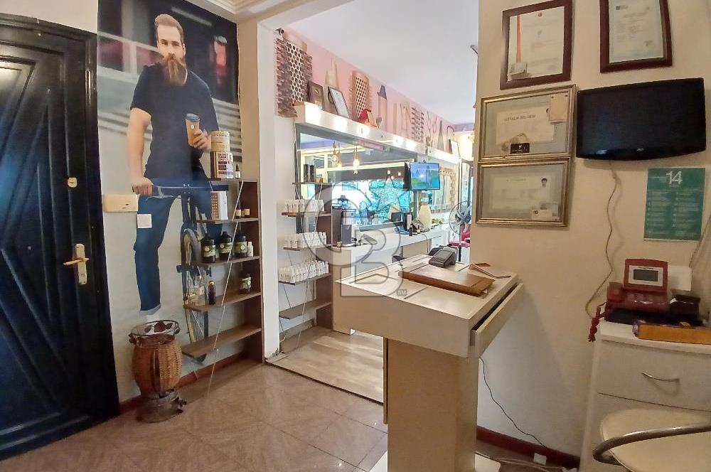 BAĞDAT CADDESİ CADDEBOSTAN İSKELE SOKAKTA SAHİLE 6.APARTMANDA 3+1 SATILIK DAİRE. 
