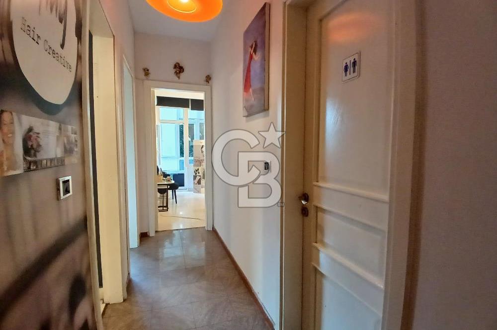 BAĞDAT CADDESİ CADDEBOSTAN İSKELE SOKAKTA SAHİLE 6.APARTMANDA 3+1 SATILIK DAİRE. 