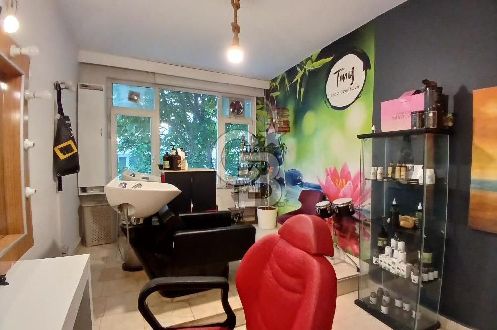 BAĞDAT CADDESİ CADDEBOSTAN İSKELE SOKAKTA SAHİLE 6.APARTMANDA 3+1 SATILIK DAİRE. 