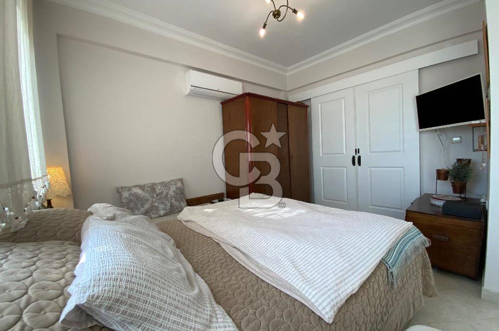 Bodrum Turgutreis’te Deniz, Doğa Ve Şehir Manzaralı Satılık Eşyalı Daire