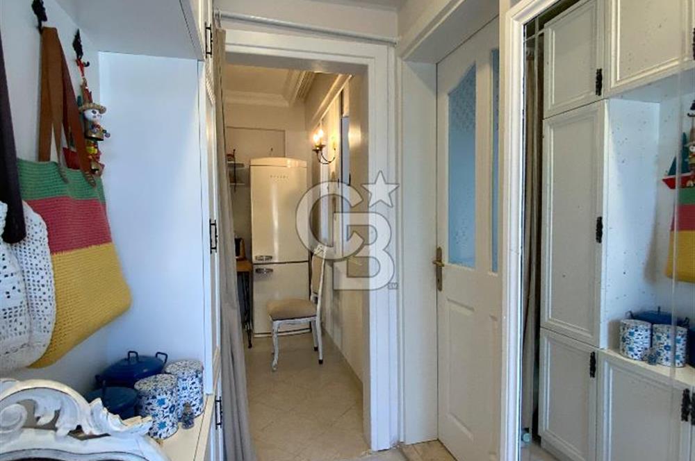 Bodrum Turgutreis’te Deniz, Doğa Ve Şehir Manzaralı Satılık Eşyalı Daire