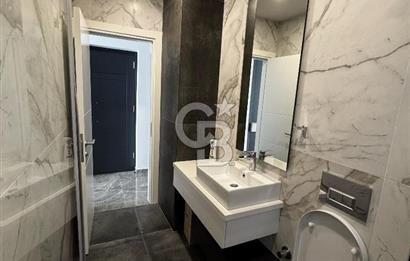 KKTC GİRNE MERKEZDE YENİ BİNADA SATILIK EŞYALI 2+1 DAİRE