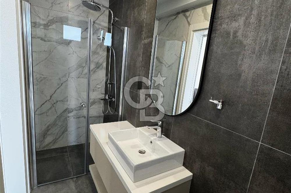 KKTC GİRNE MERKEZDE YENİ BİNADA SATILIK EŞYALI 2+1 DAİRE