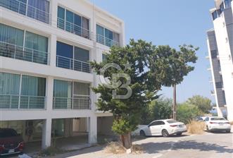 KKTC GİRNE MERKEZDE LES AMBASSADEURS HOTELE VE DENİZE YAKIN SATILIK 1+1 EŞYALI DAİRE - 7 - 374197