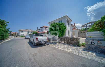 KKTC GİRNE ALSANCAKTA MERİT HOTELE VE DENİZE YÜRÜME MESAFESİNDE SATILIK 4+1 VİLLA