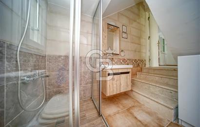 KKTC GİRNE ALSANCAKTA MERİT HOTELE VE DENİZE YÜRÜME MESAFESİNDE SATILIK 4+1 VİLLA