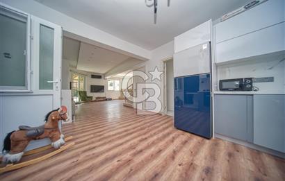 KKTC GİRNE ALSANCAKTA MERİT HOTELE VE DENİZE YÜRÜME MESAFESİNDE SATILIK 4+1 VİLLA