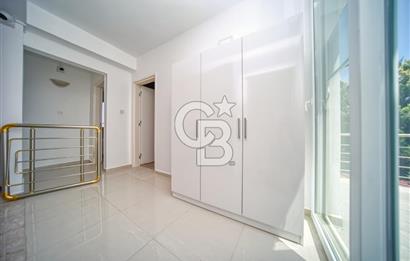 KKTC GİRNE ALSANCAKTA MERİT HOTELE VE DENİZE YÜRÜME MESAFESİNDE SATILIK 4+1 VİLLA