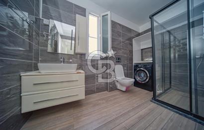 KKTC GİRNE ALSANCAKTA MERİT HOTELE VE DENİZE YÜRÜME MESAFESİNDE SATILIK 4+1 VİLLA