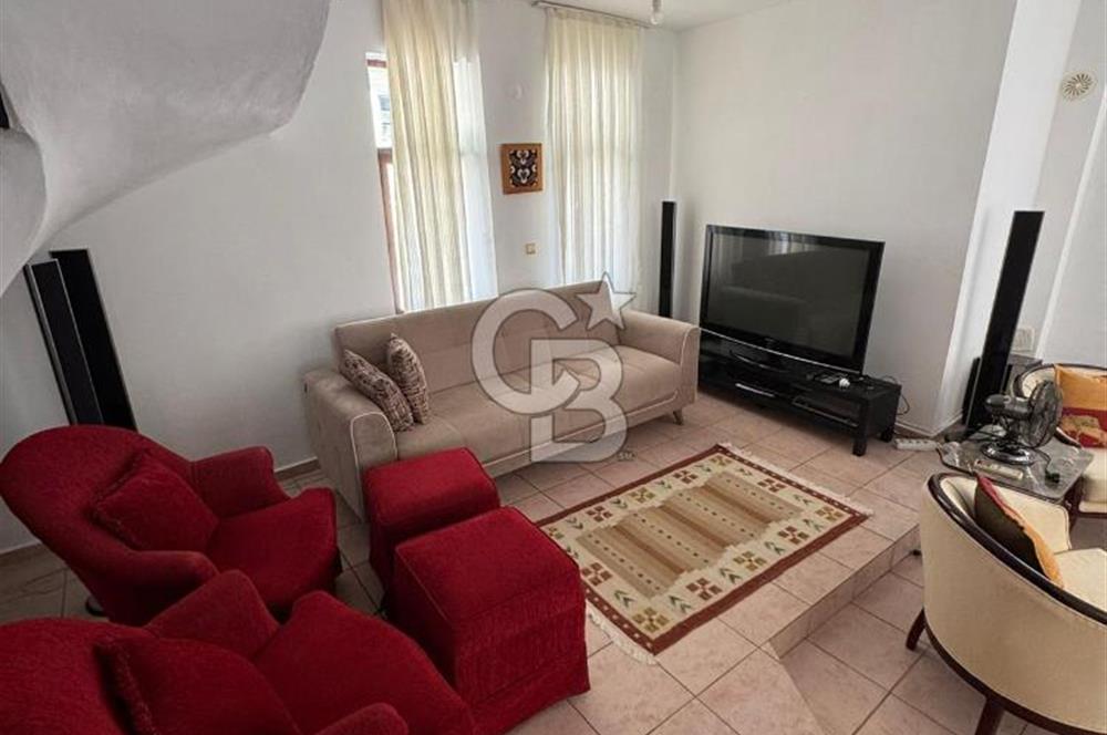 ANTALYA DEMRE BÜYÜKKUM SATILIK TRİPLEKS VİLLA