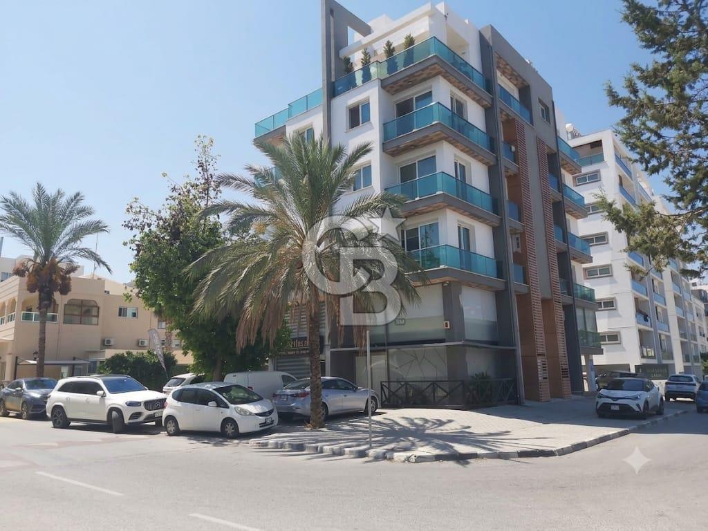 KKTC GİRNE KARAKUMDA OSCAR BÖLGESİNDE KÖŞE KONUMDA SATILIK SENDELİ DÜKKAN