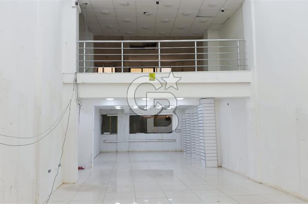 Buca Kozağaç'ta Hasanağa Bahçesine Yakın 230 M2 Batarkat Depolu Dükkan