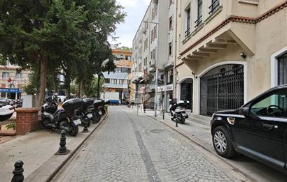 SULTANAHMET BİNBİRDİREK PARKI KARŞISI 160M2 MANZARALI OFİS KATI
