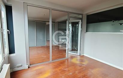 SULTANAHMET BİNBİRDİREK PARKI KARŞISI 160M2 MANZARALI OFİS KATI