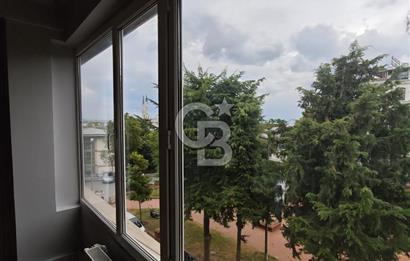 SULTANAHMET BİNBİRDİREK PARKI KARŞISI 160M2 MANZARALI OFİS KATI