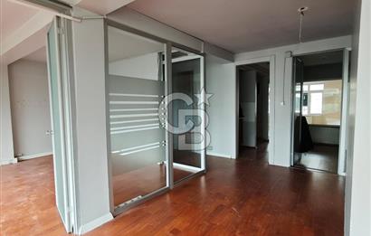 SULTANAHMET BİNBİRDİREK PARKI KARŞISI 160M2 MANZARALI OFİS KATI