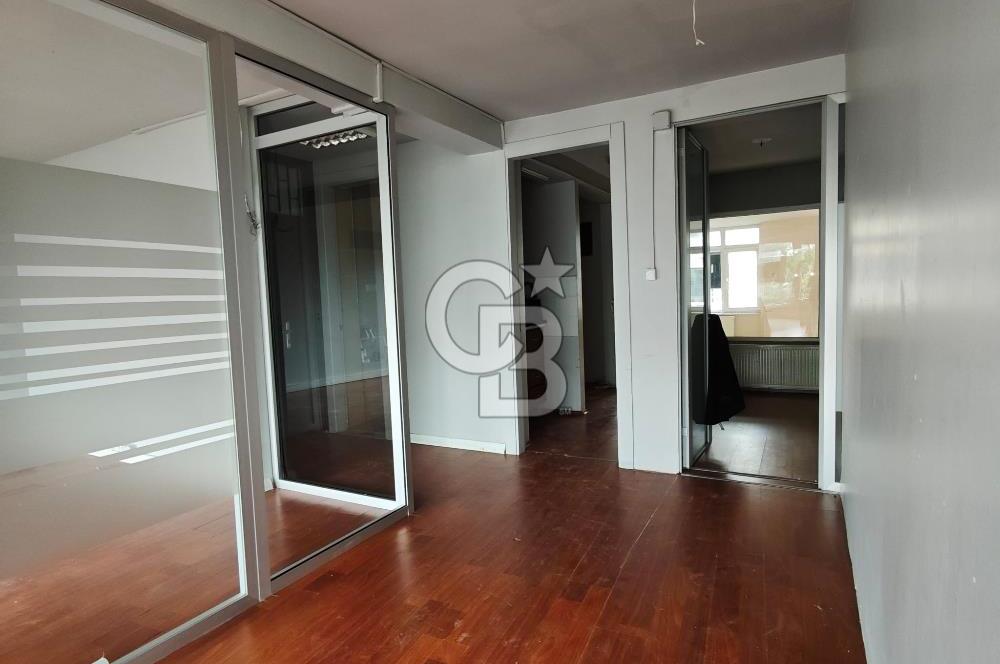 SULTANAHMET BİNBİRDİREK PARKI KARŞISI 160M2 MANZARALI OFİS KATI
