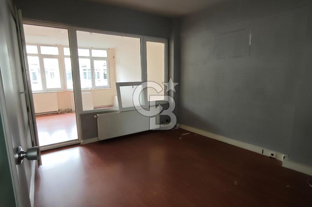 SULTANAHMET BİNBİRDİREK PARKI KARŞISI 160M2 MANZARALI OFİS KATI