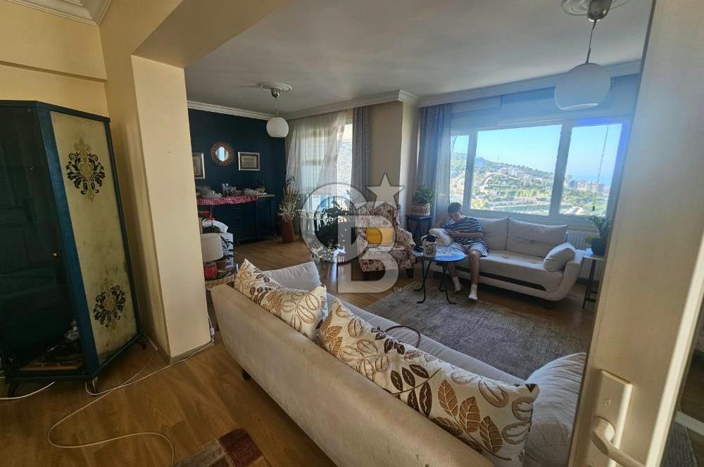 Ata Sitesinde Deniz Manzaralı Ebeveyn Banyolu Kiralık 3+1 Daire