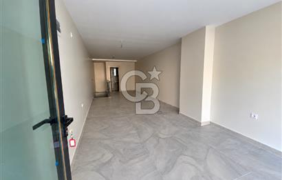 Ayvalık'ta Merkezi Konumda Kiralık Dükkan
