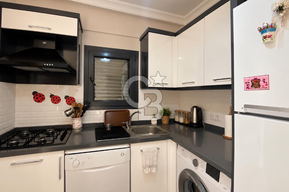 Ayvalık Sarımsaklı'da Denize 400 Mt Yeni Bina Satılık 1+1 Daire