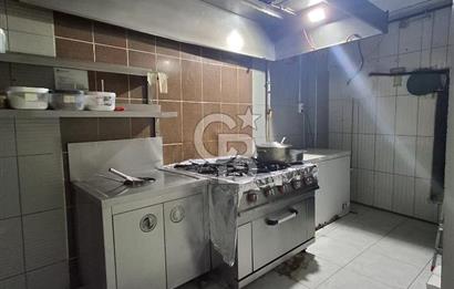 ŞİRİNEVLERİN KALBİNDE E5YANI 1050 M² KOMPLE SATILIK İŞ MERKEZİ