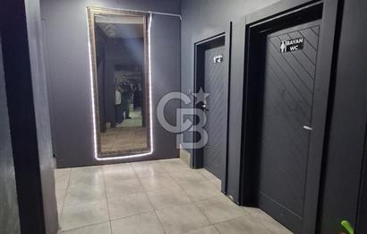 ŞİRİNEVLERİN KALBİNDE E5YANI 1050 M² KOMPLE SATILIK İŞ MERKEZİ
