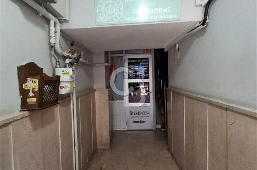ŞİRİNEVLERİN KALBİNDE E5YANI 1050 M² KOMPLE SATILIK İŞ MERKEZİ